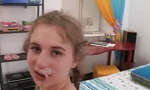 Nwa ntorobịa na-ebe  ...